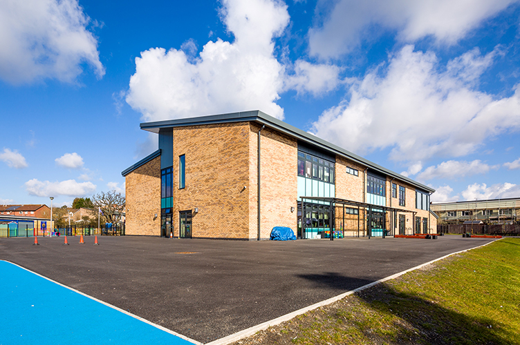 Oak Field Primary School - Agilis schools | ISG