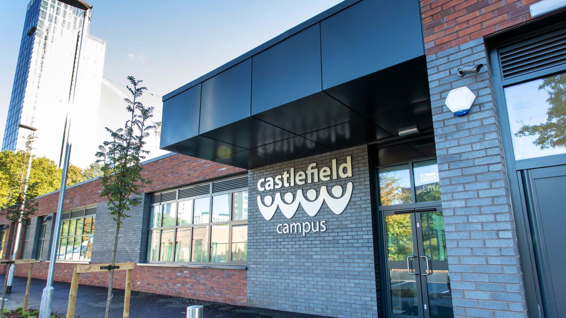 Entrance to Castlefield SEN school campus 