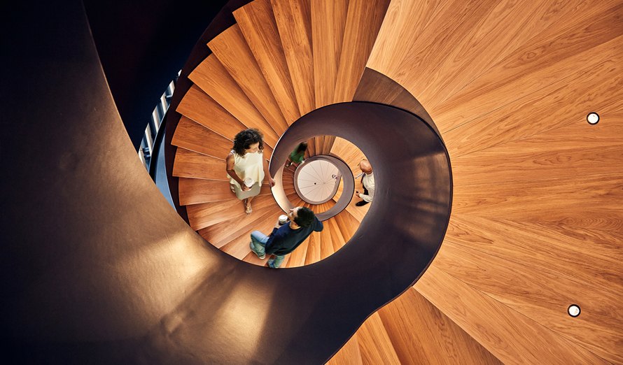 World-Leading Legal Firm, London, UK